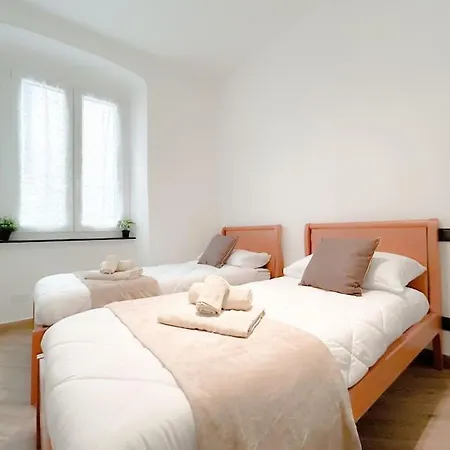 Apartment Via Sestri - Centro - Aeroporto - Wifi