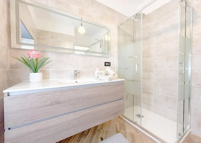 Appartement Via Sestri - Centro - Aeroporto - Wifi