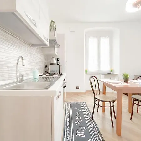 דירה Via Sestri - Centro - Aeroporto - Wifi *